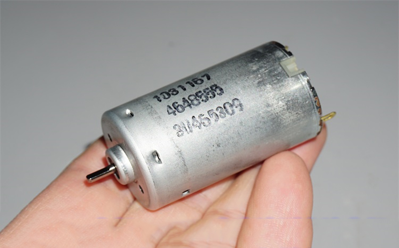 Rc Hobby Explosion - DC 5V 12V Mikro 390 Karbon